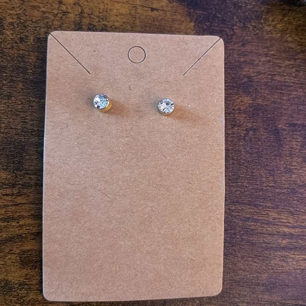 Classic Clear Crystal Stud Earrings - Gold Tone